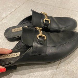 Steve madden slip-on loafers